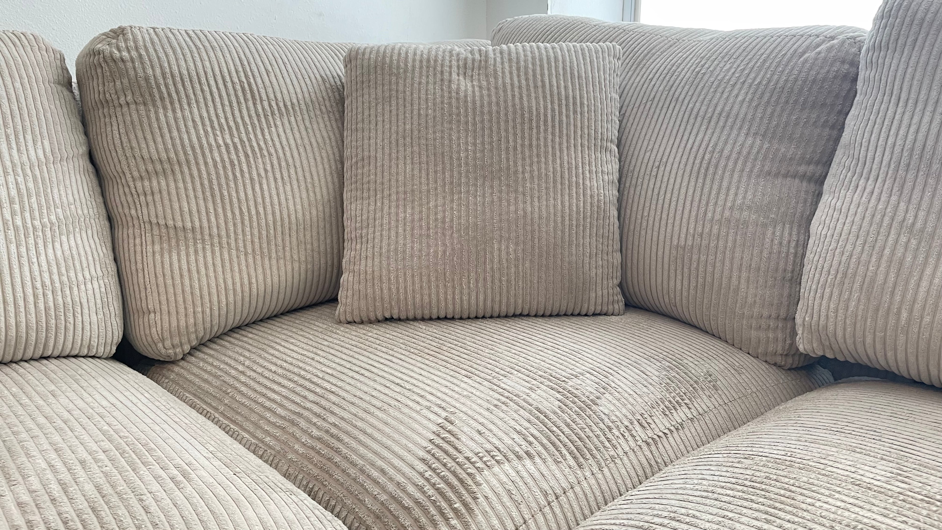 Corduroy Sectional w/ Ottoman