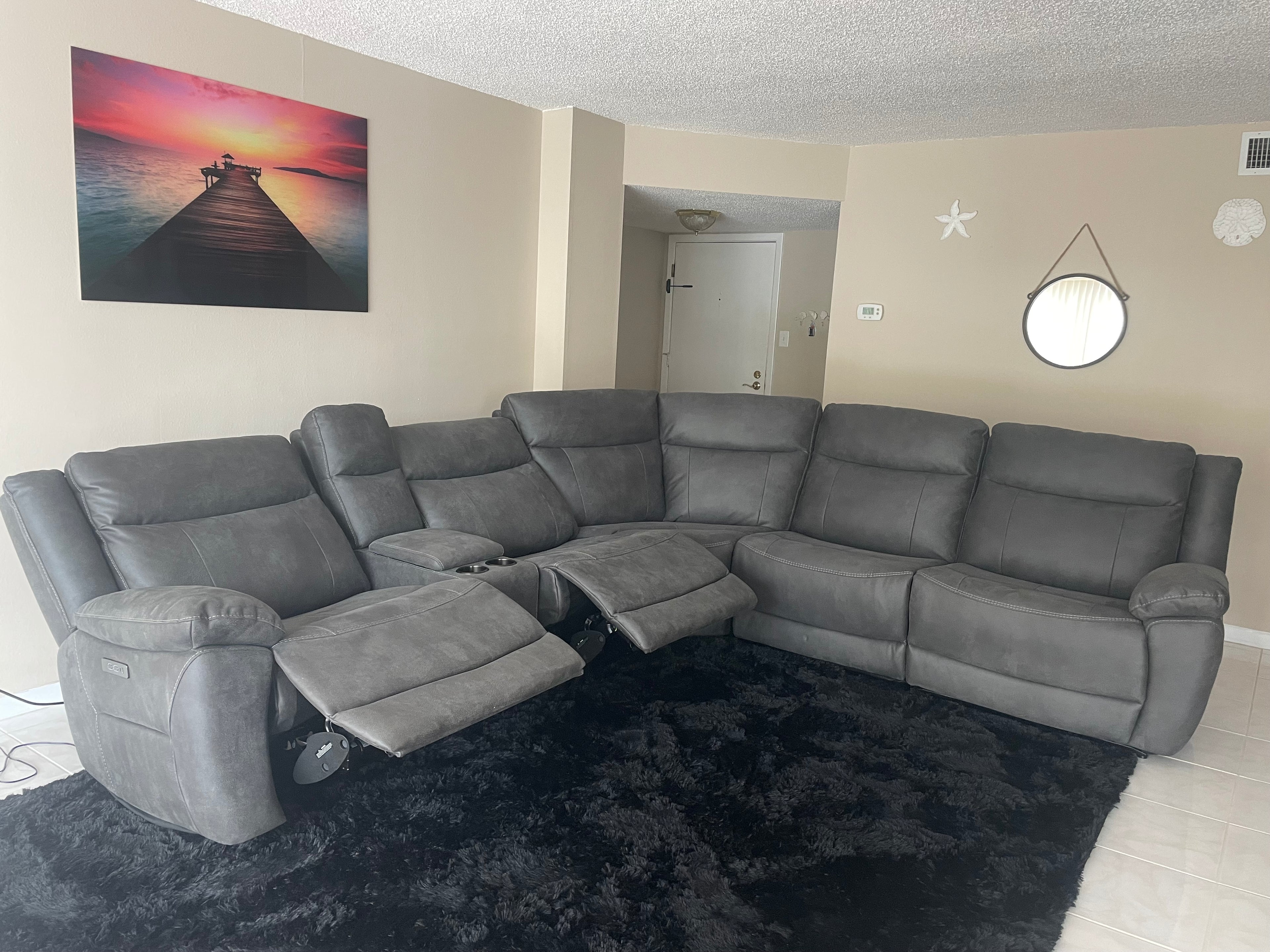 Zakary Fabric Sectional