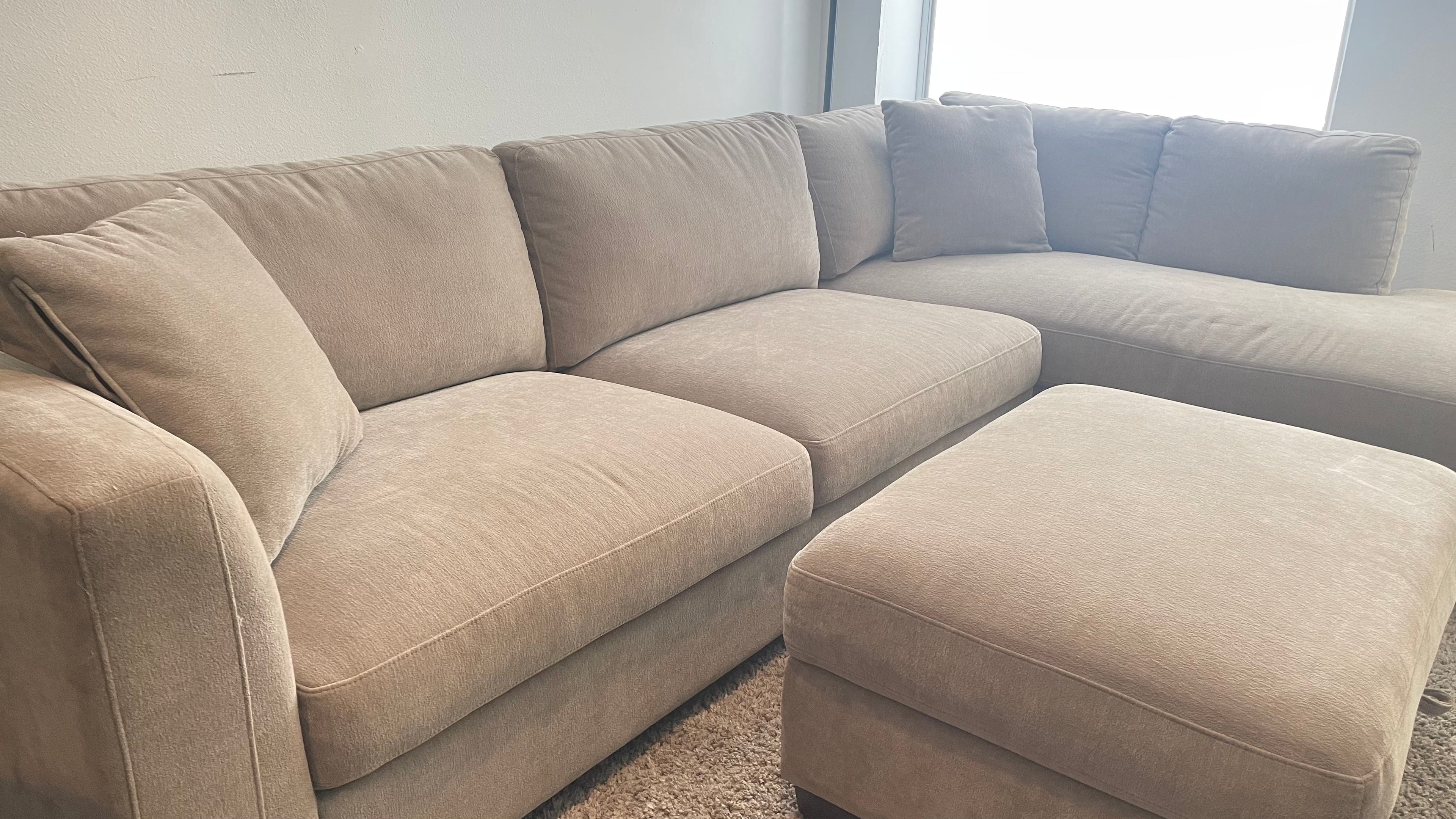 Thomasville Walsen Fabric Sectional w/ Storage Ottoman