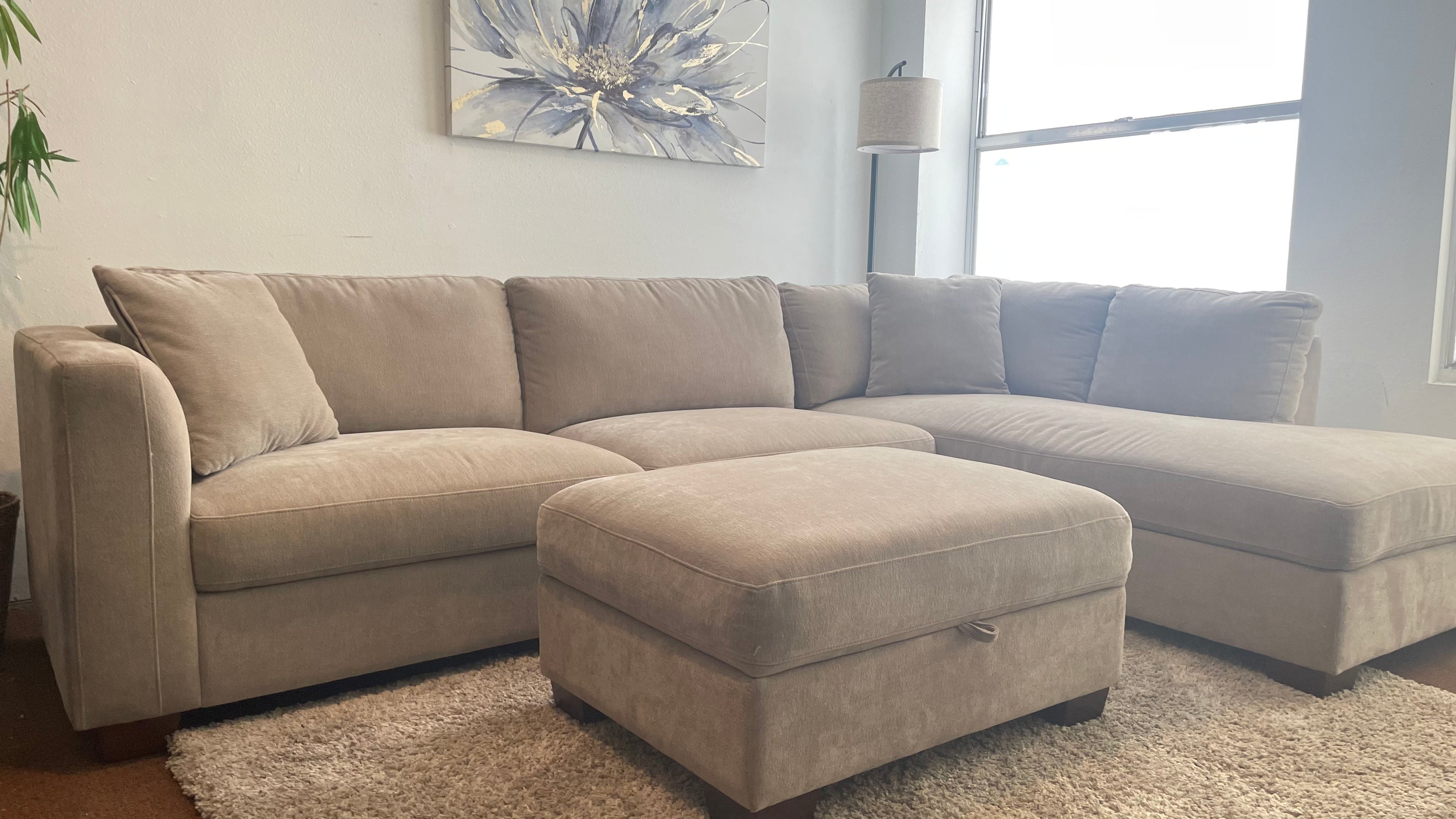 Thomasville Walsen Fabric Sectional w/ Storage Ottoman
