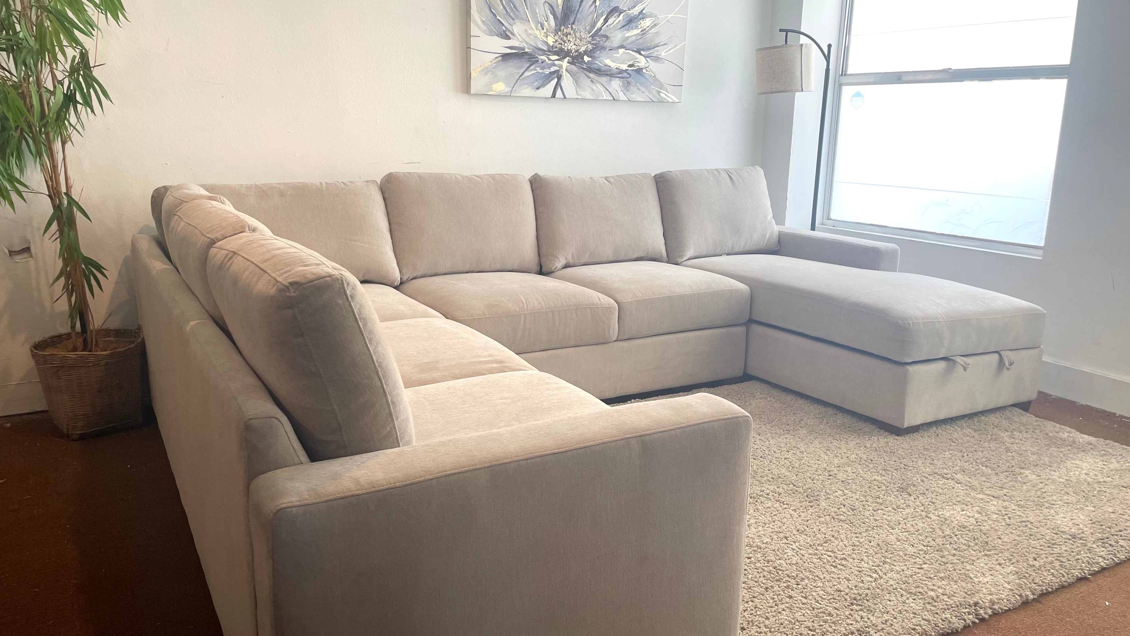 Thomasville Glenn Fabric Sectional with Storage Chaise