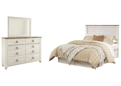 Willowton Queen Bed with Dresser & Mirror