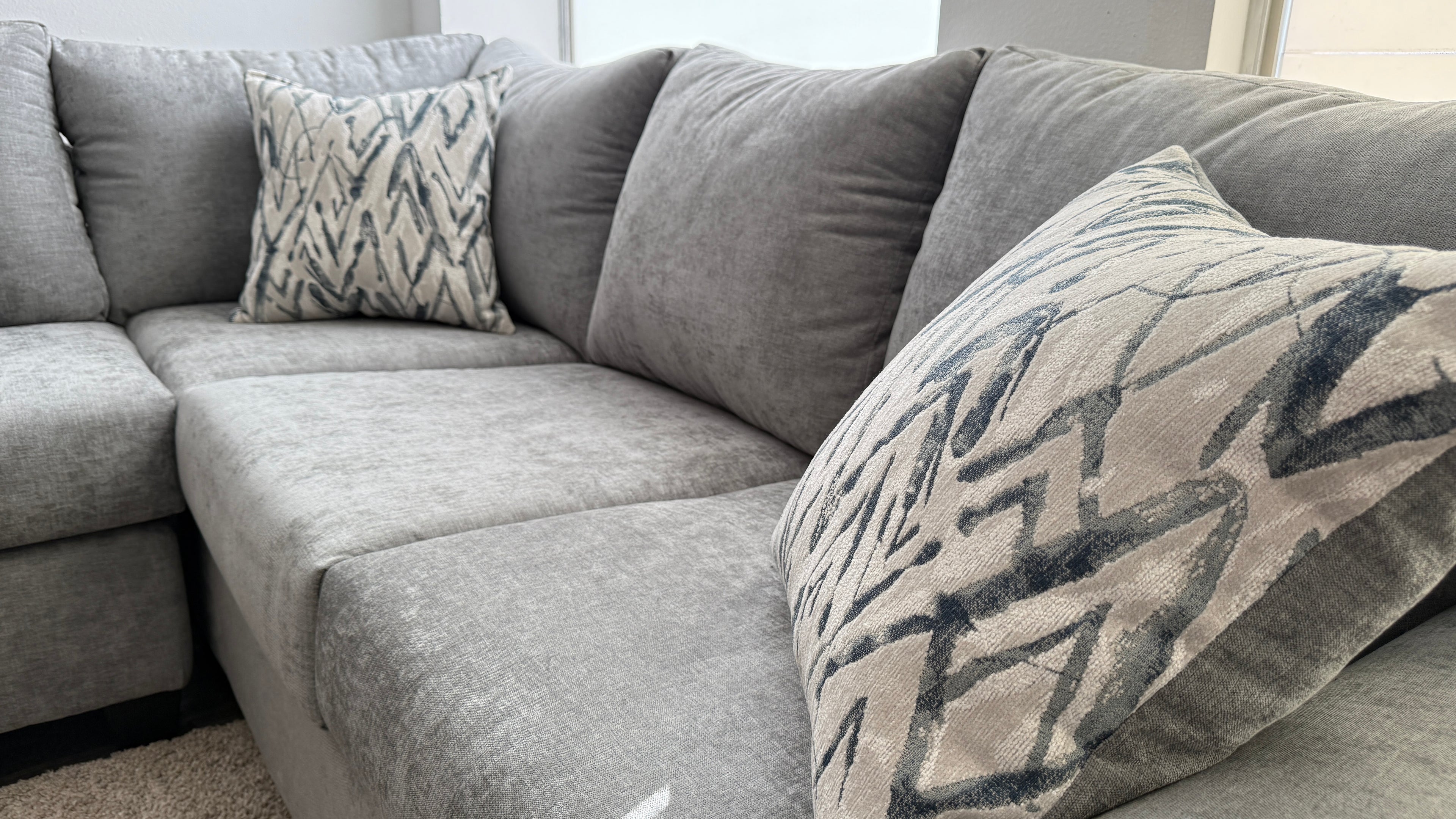 Metro 2-Piece Sectional Sofa