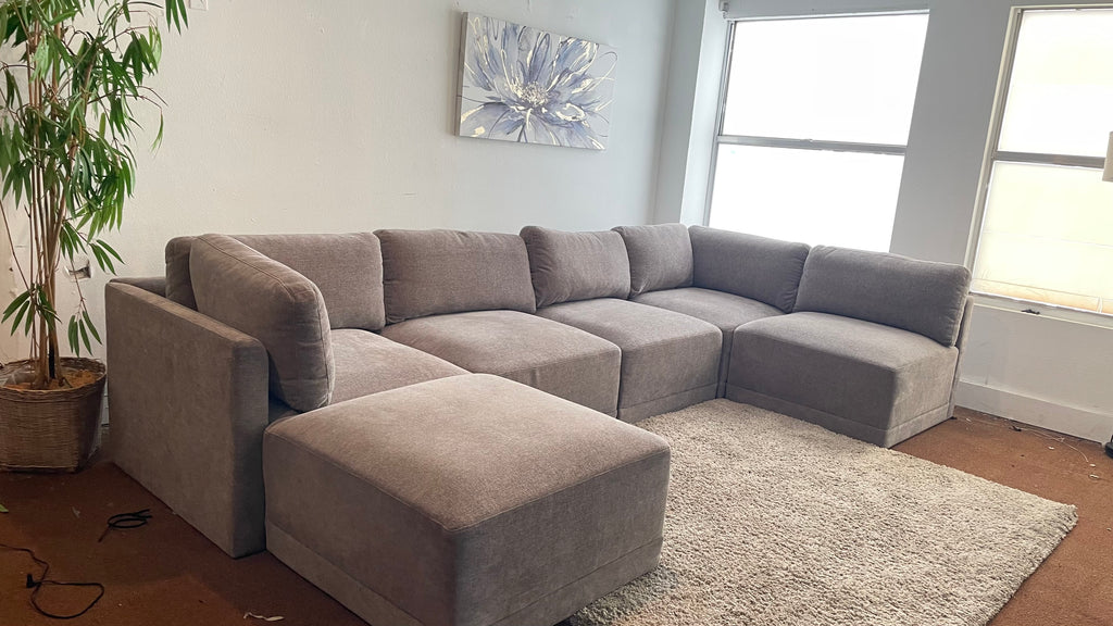 Fallon 6-Piece Modular Sectional w/ Ottoman