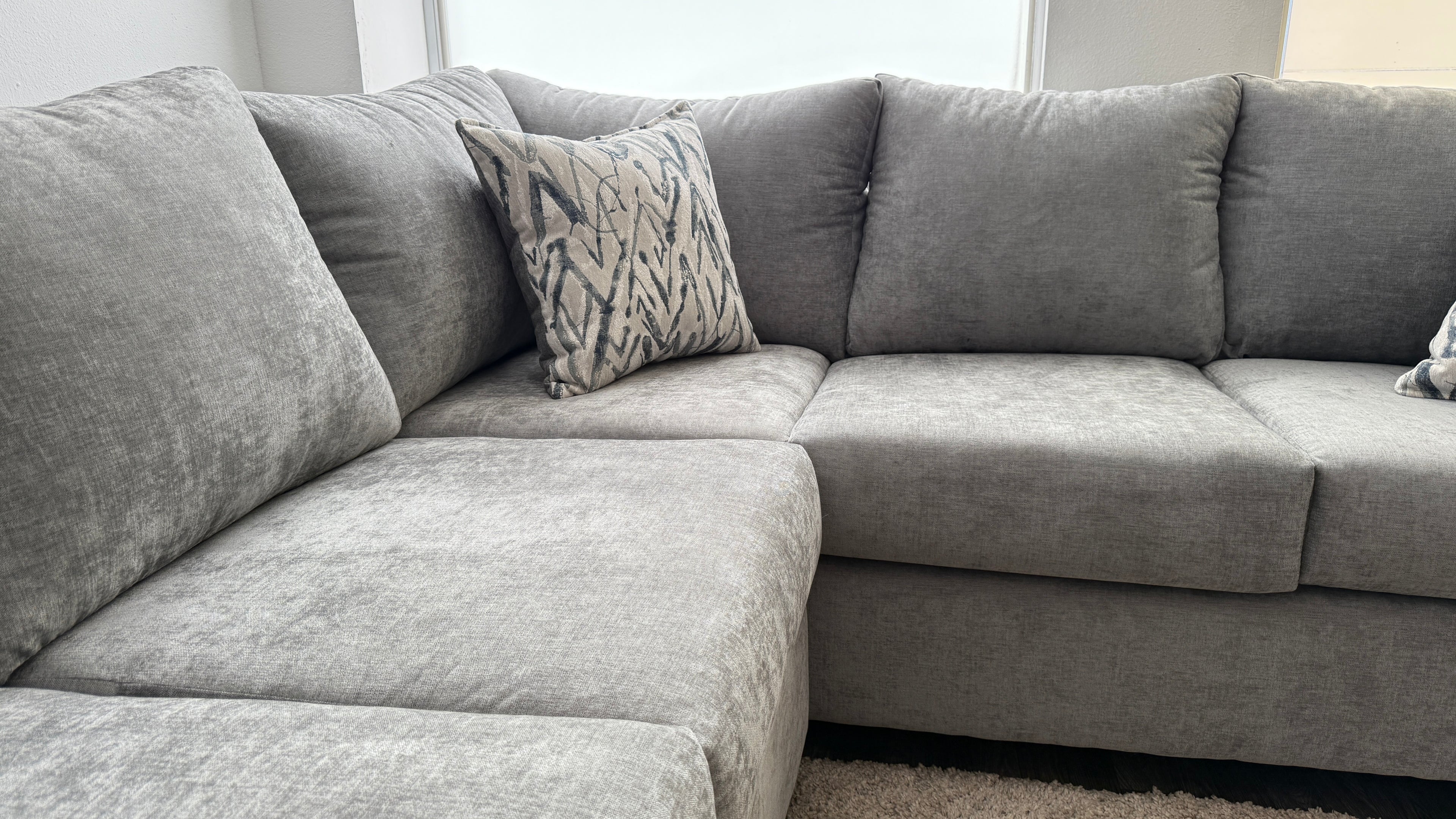 Metro 2-Piece Sectional Sofa